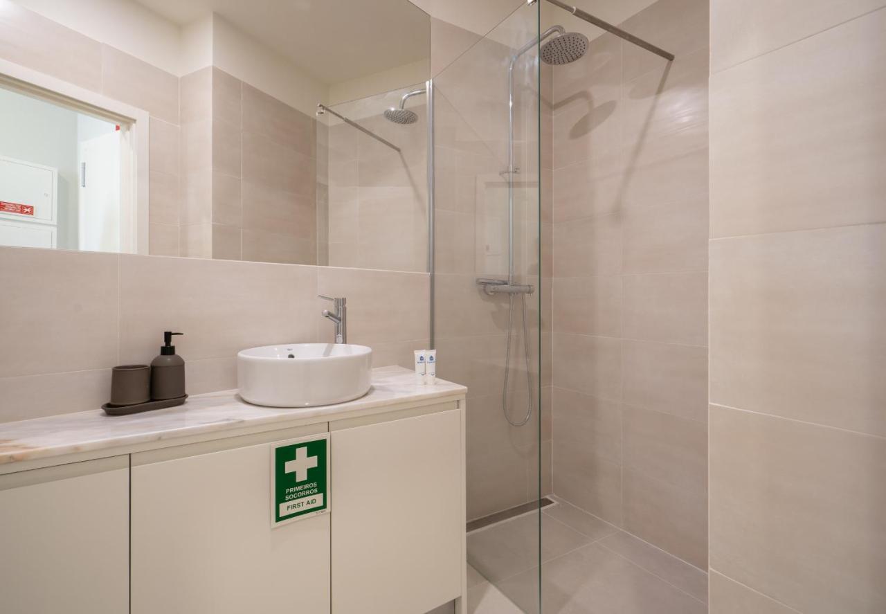 Host Wise - Enchanting Design Flat - Premium Location Porto Kültér fotó