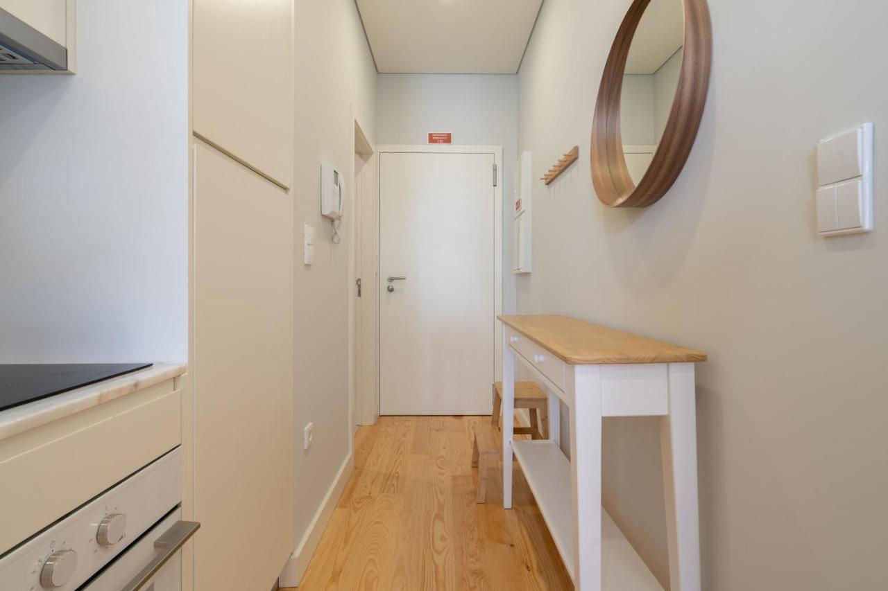 Host Wise - Enchanting Design Flat - Premium Location Porto Kültér fotó
