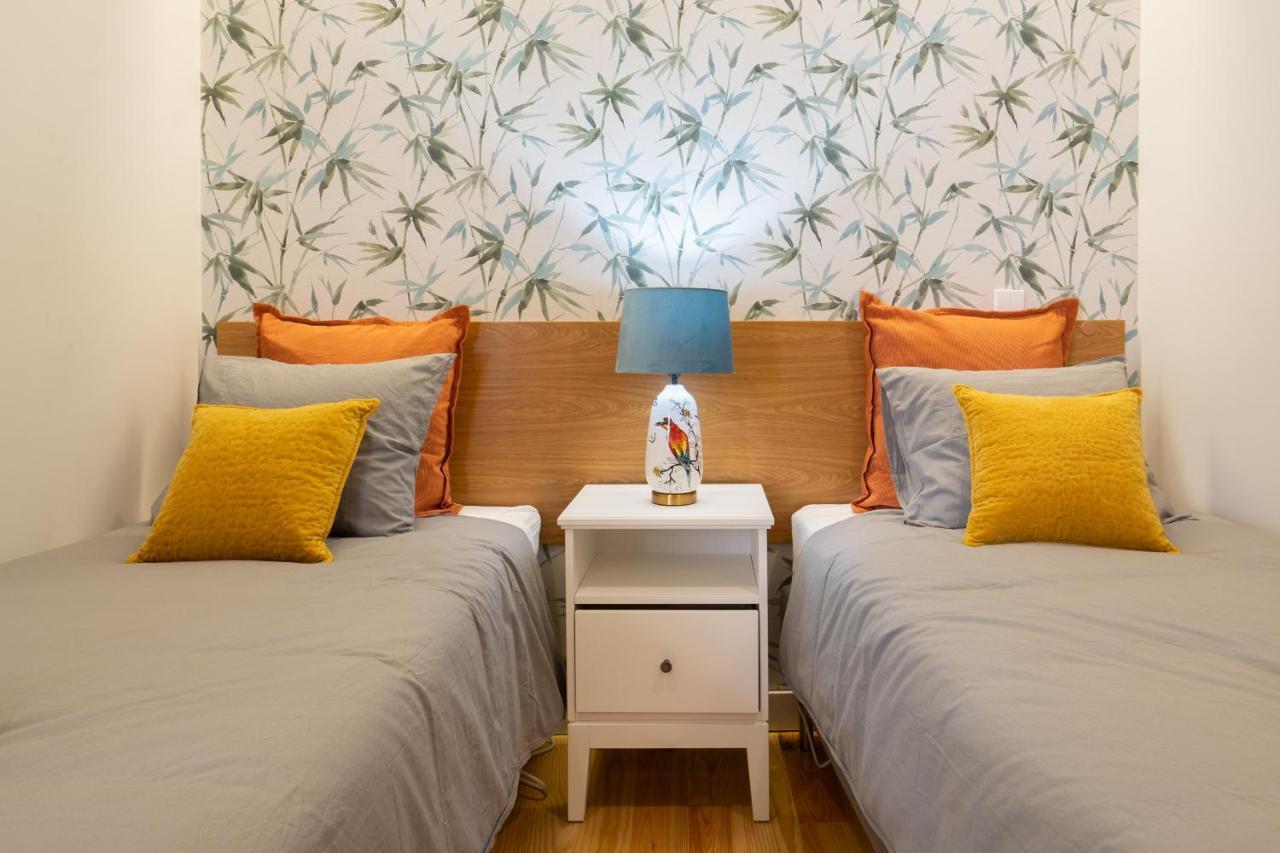 Host Wise - Enchanting Design Flat - Premium Location Porto Kültér fotó